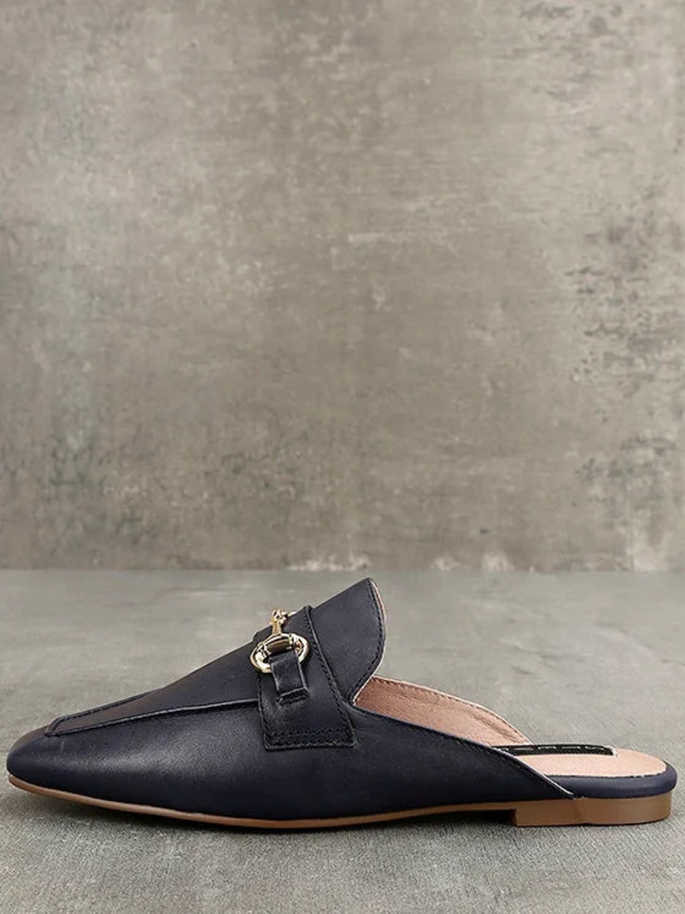 GUC Steve Madden Leather Backless Loafers in Navy with Horsebit Detail - Size 8 - Picture 3 of 12